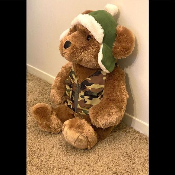 RARE 2018 Dan Dee Collectors Choice Bear Cammo - Picture 2 of 6
